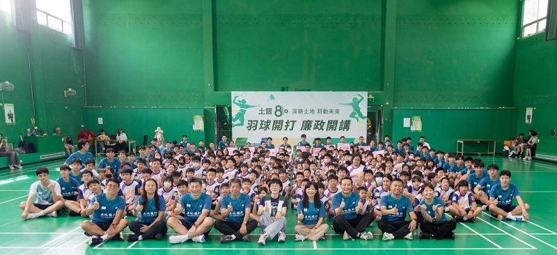 羽1.jpg